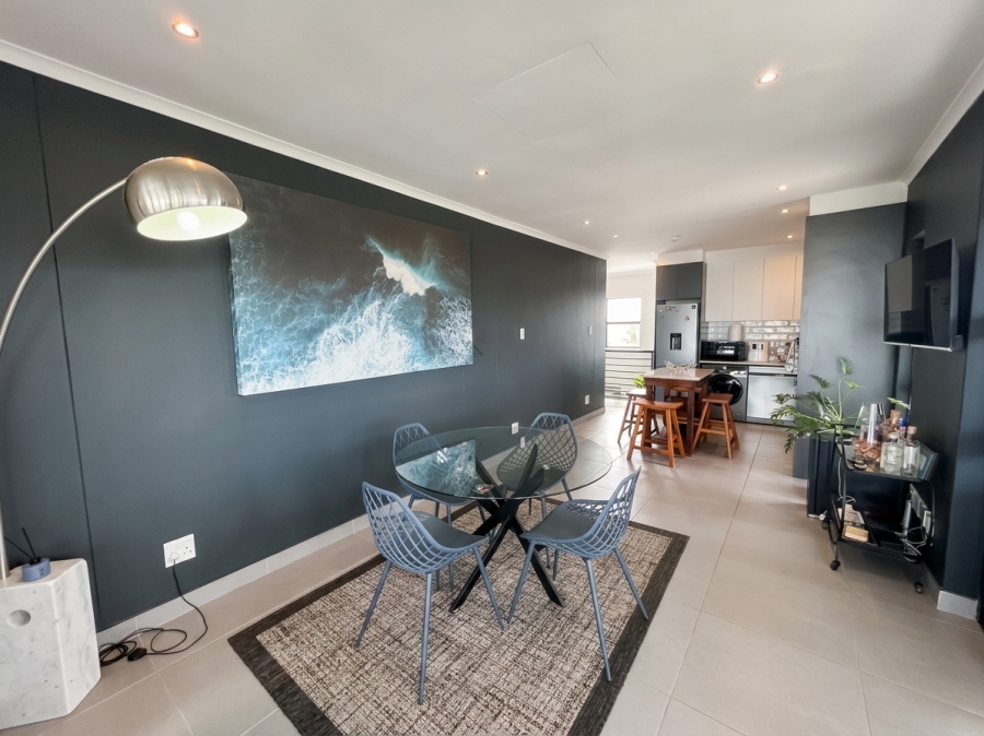 2 Bedroom Property for Sale in Table View Western Cape